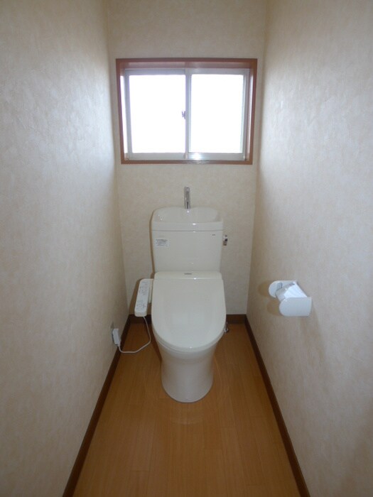 物件内観写真12　(トイレ)