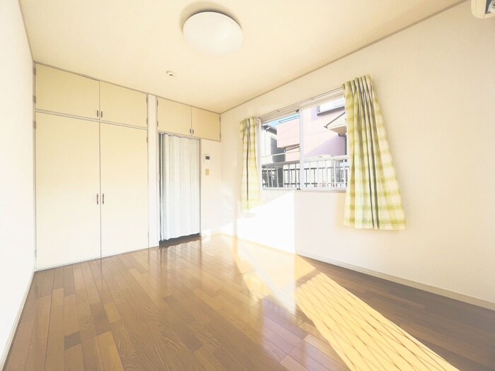 物件内観写真5　(居室)