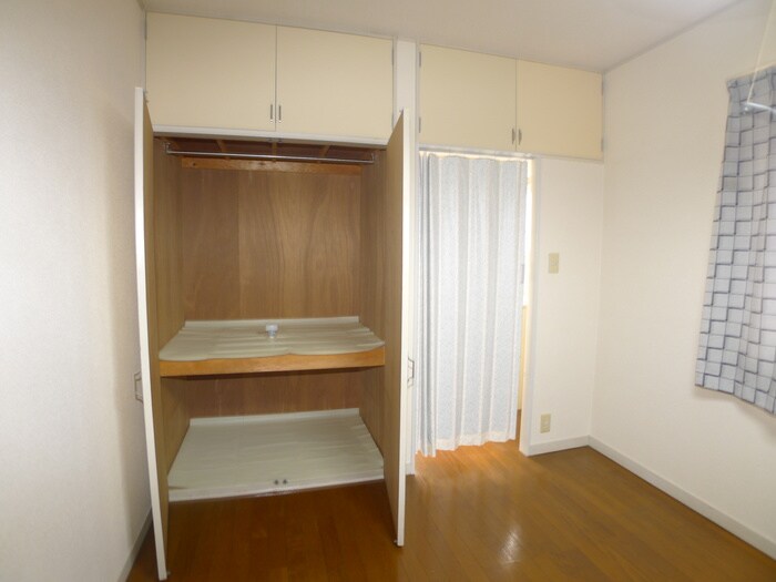 物件内観写真10　(収納)