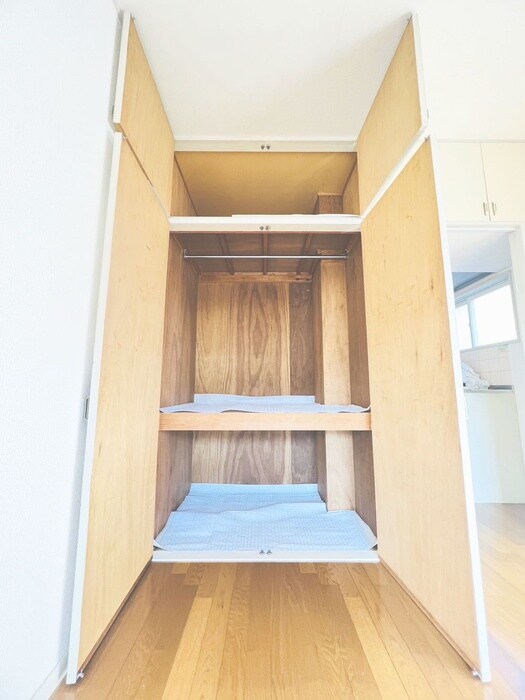 物件内観写真11　(収納)