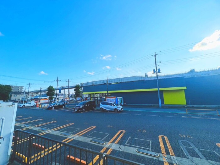 物件内観写真18　(室内からの展望)