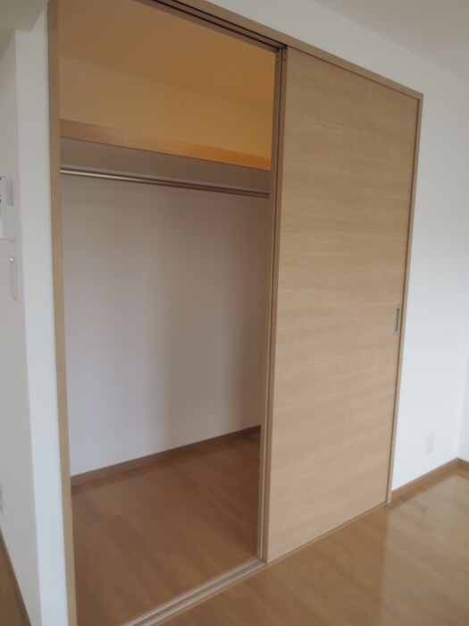 物件内観写真15　(洗濯機置場)