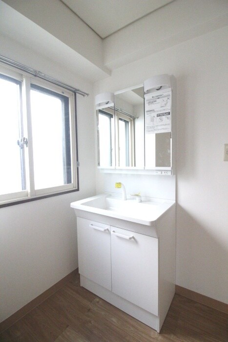 物件内観写真13　(洗面)