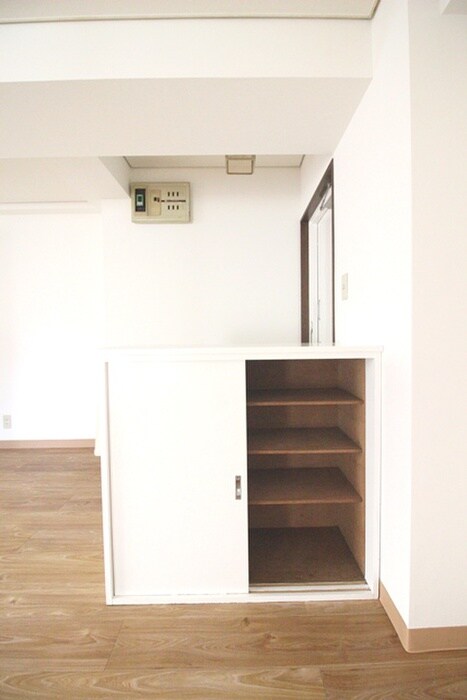 物件内観写真16　(靴箱)