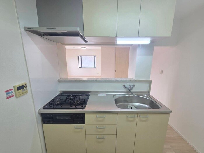 物件内観写真8　(キッチン)