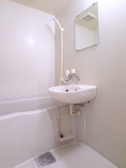 物件内観写真17　(洗面)