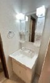 物件内観写真9　(洗面)