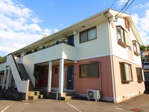 シャレ－小机外観写真