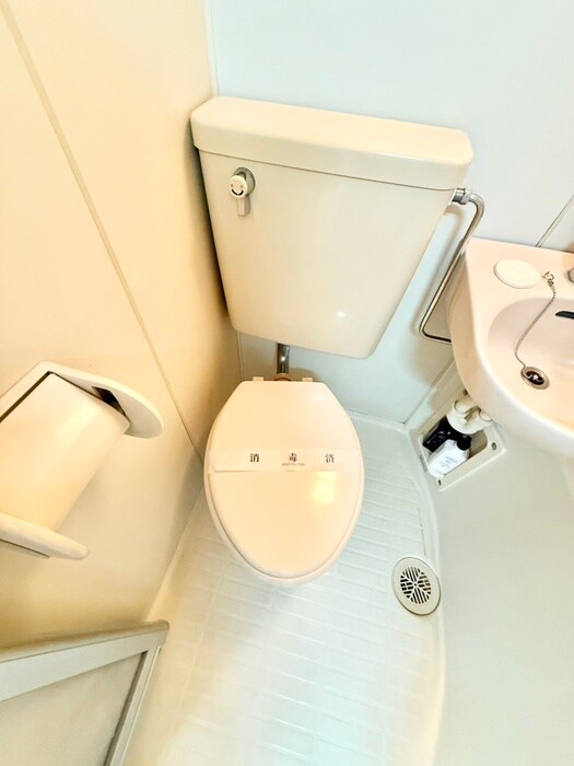 物件内観写真13　(トイレ)