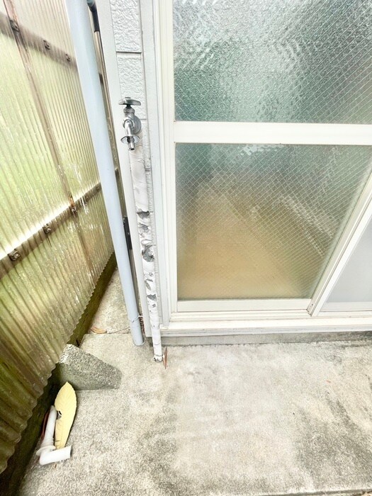 物件内観写真14　(洗濯機置場)