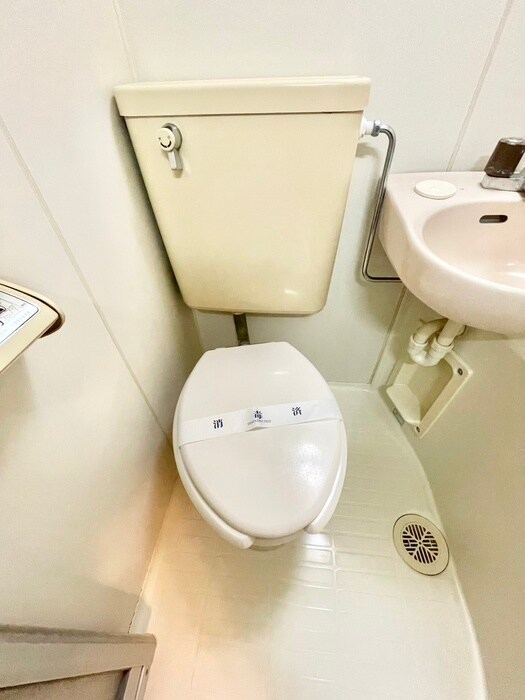 物件内観写真18　(トイレ)