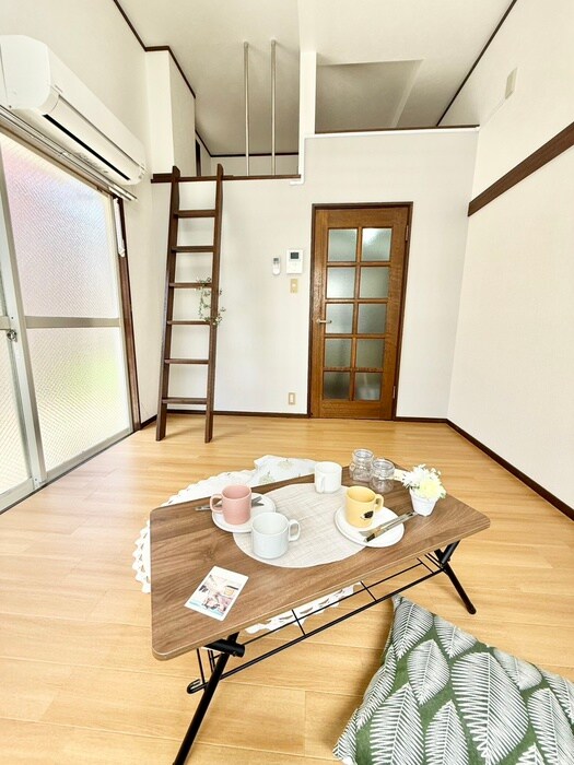 物件内観写真22　(居室)