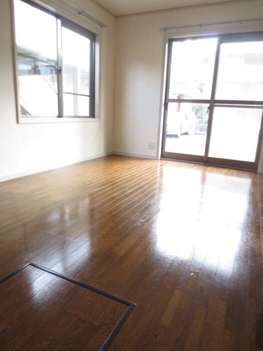 物件内観写真8　(居室)