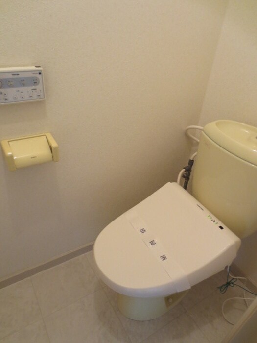 物件内観写真13　(トイレ)