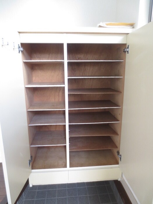 物件内観写真17　(靴箱)