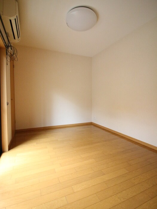 物件内観写真15　(居室)