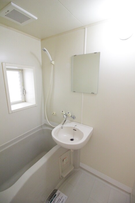 物件内観写真9　(バス／シャワールーム等)