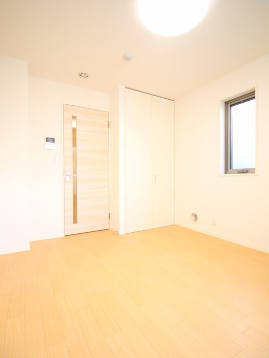 物件内観写真5　(居室)