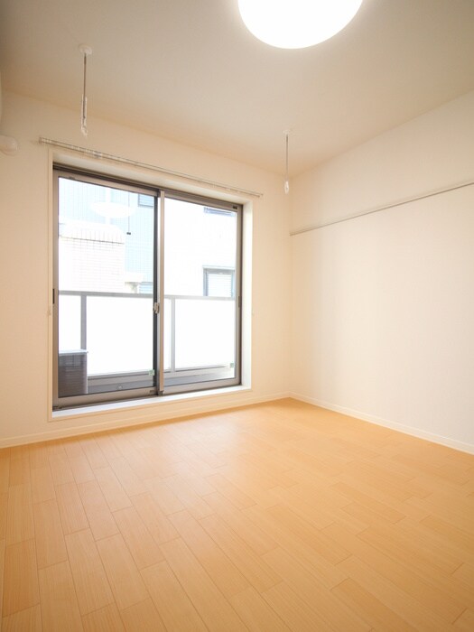 物件内観写真14　(居室)