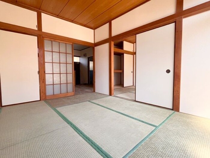 物件内観写真7　(居室)