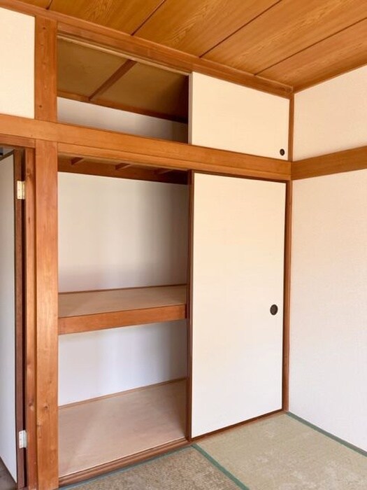 物件内観写真12　(収納)