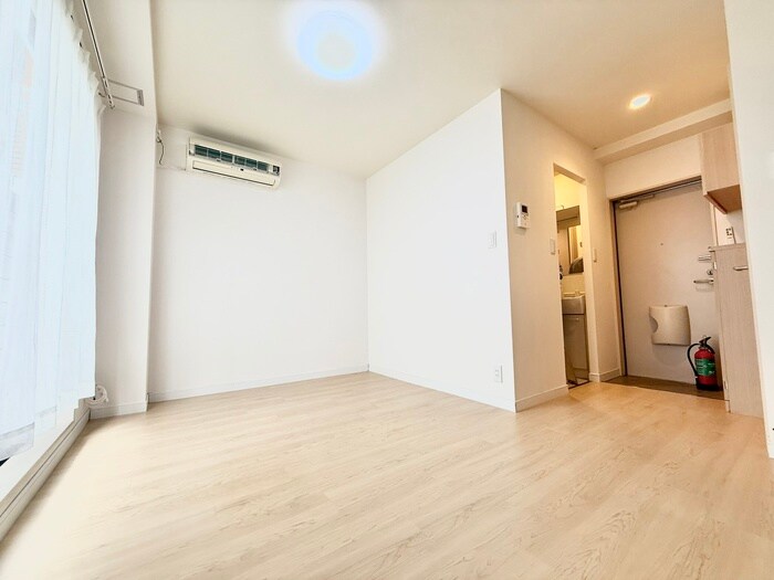 物件内観写真10　(居室)