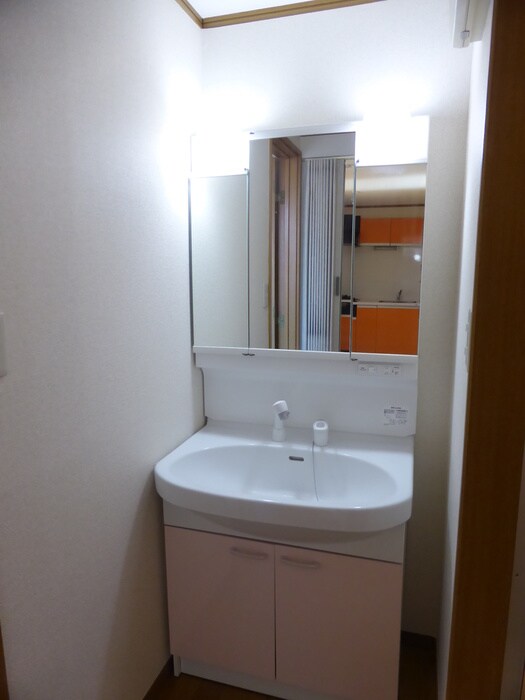 物件内観写真13　(洗面)