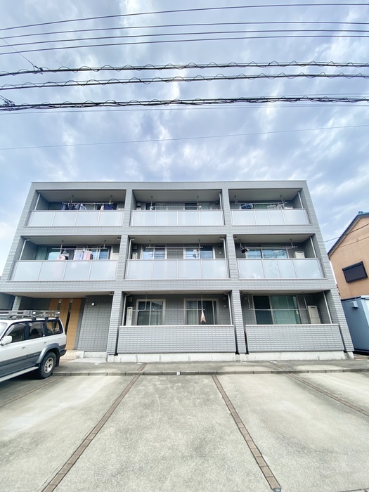 Ｆrontier Court