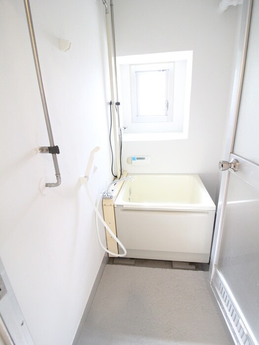 物件内観写真9　(バス／シャワールーム等)