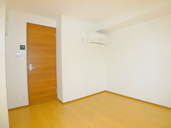 物件内観写真11　(居室)