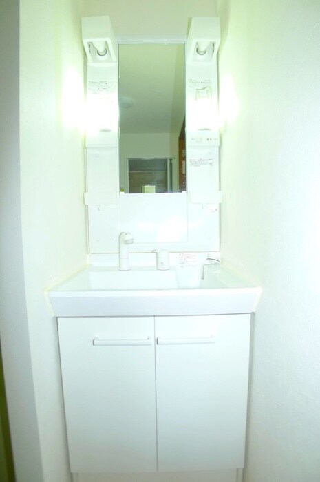 物件内観写真13　(洗面)