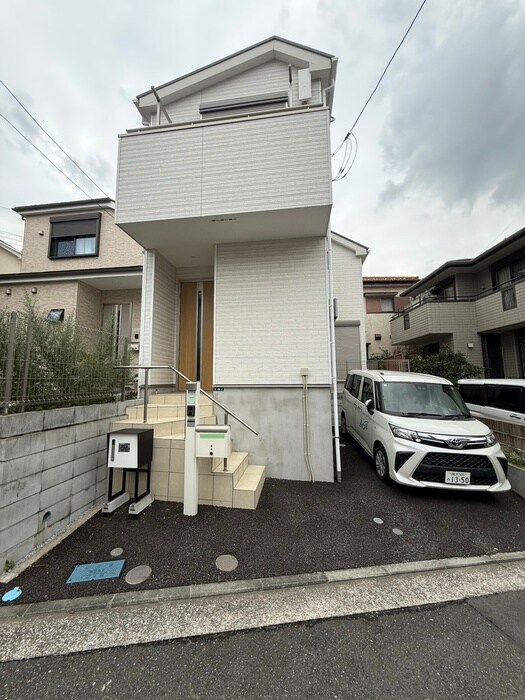 物件外観写真2　(外観写真)