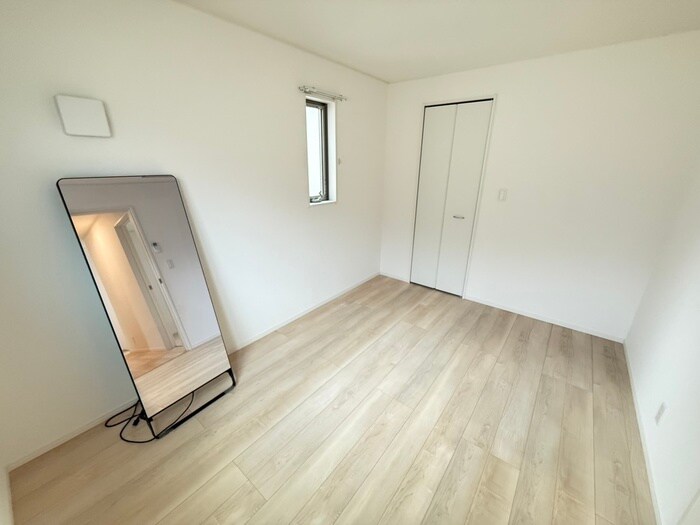 物件内観写真11　(居室)