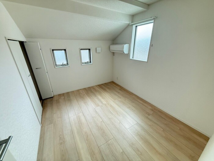 物件内観写真12　(居室)