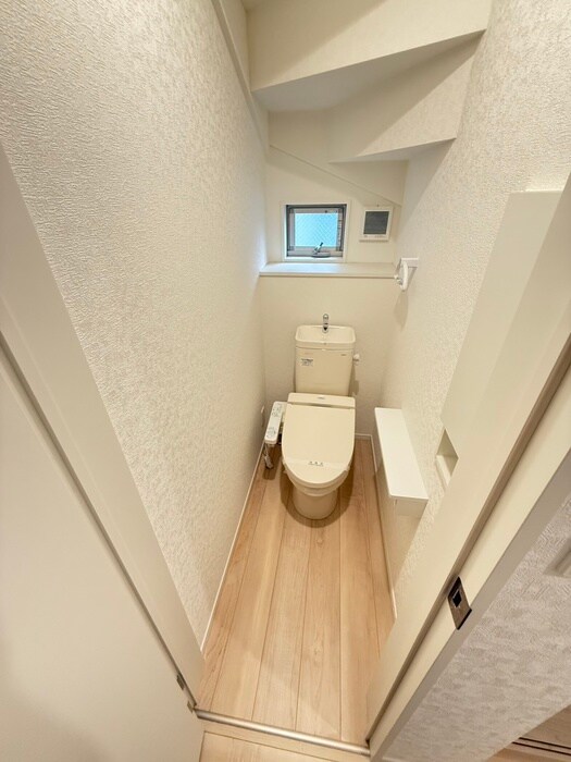 物件内観写真15　(トイレ)