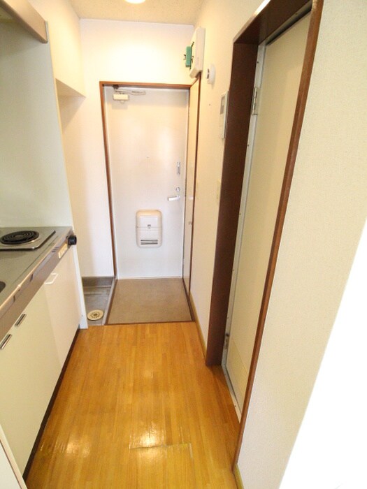 物件内観写真19　(廊下)