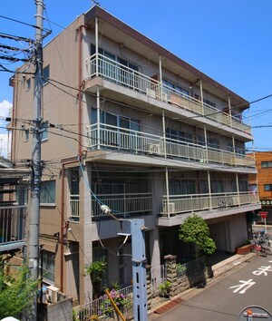 宇津木マンション外観写真