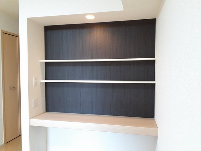 物件内観写真16　(収納)