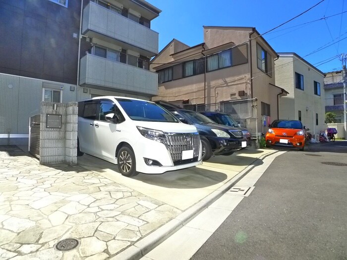 物件外観写真3　(駐輪場)