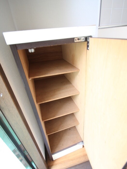 物件内観写真18　(靴箱)