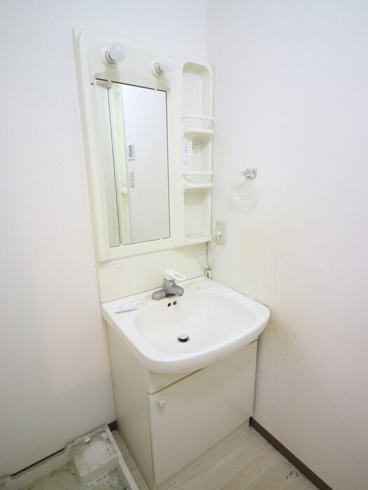 物件内観写真10　(洗面)