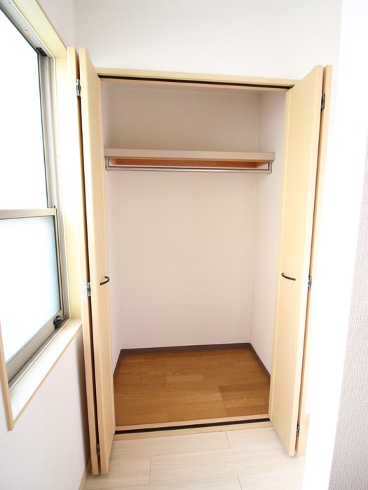 物件内観写真13　(収納)