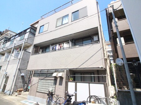 リバーコート外観写真