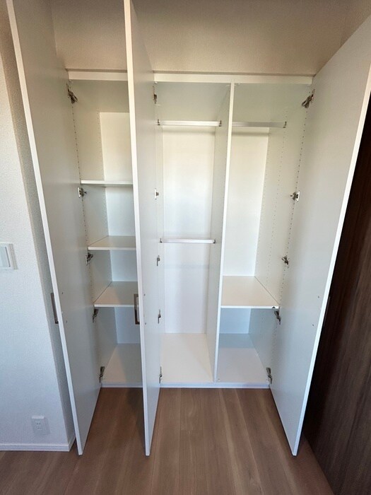 物件内観写真8　(収納)