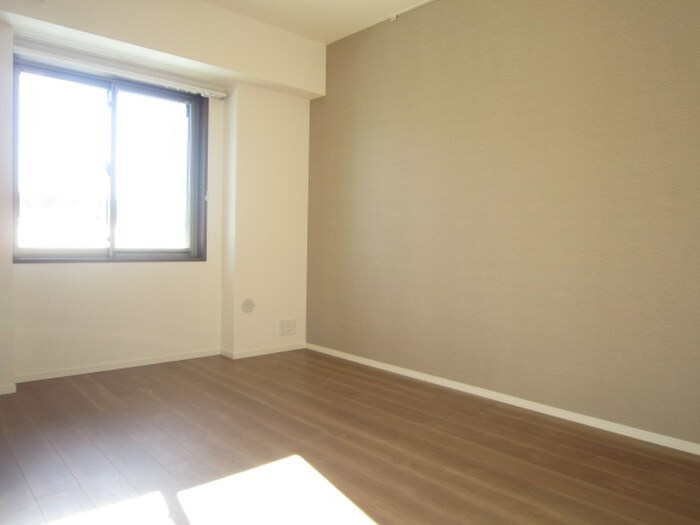 物件内観写真13　(居室)