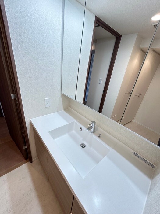 物件内観写真13　(洗面)