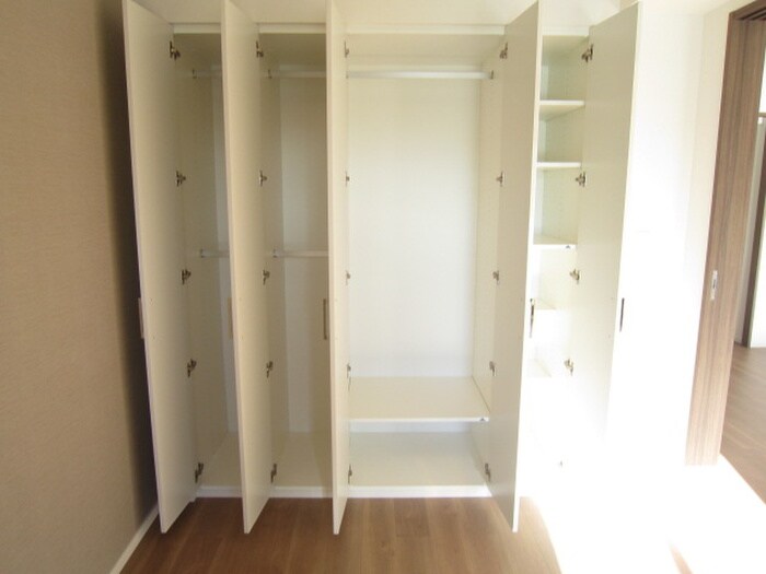 物件内観写真14　(収納)