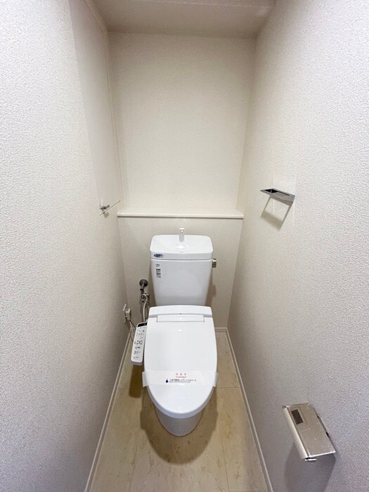 物件内観写真15　(トイレ)