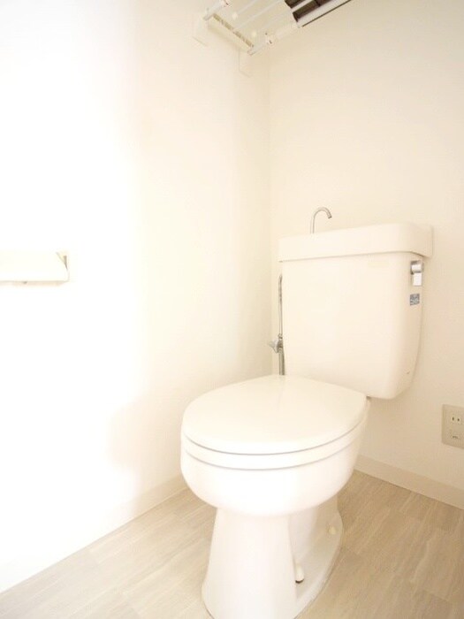 物件内観写真12　(トイレ)