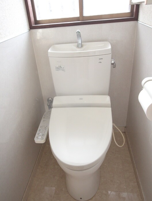物件内観写真14　(トイレ)
